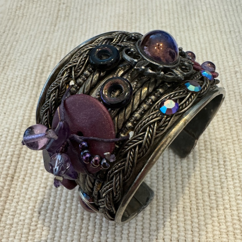 Cuff Bracelet - Picture 5 of 12